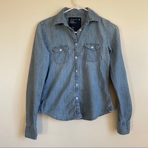 [American Eagle Outfitters] Chambray Shirt